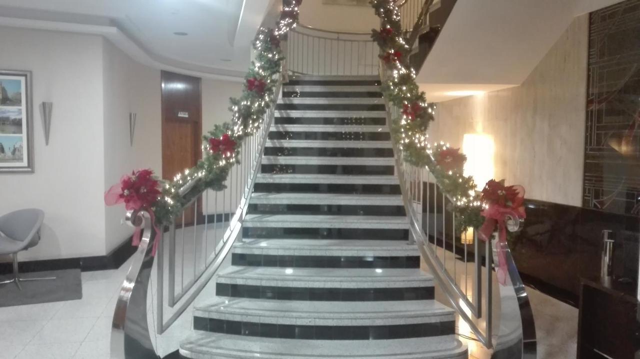 Fc Infantas De Leon Hotel Exterior photo