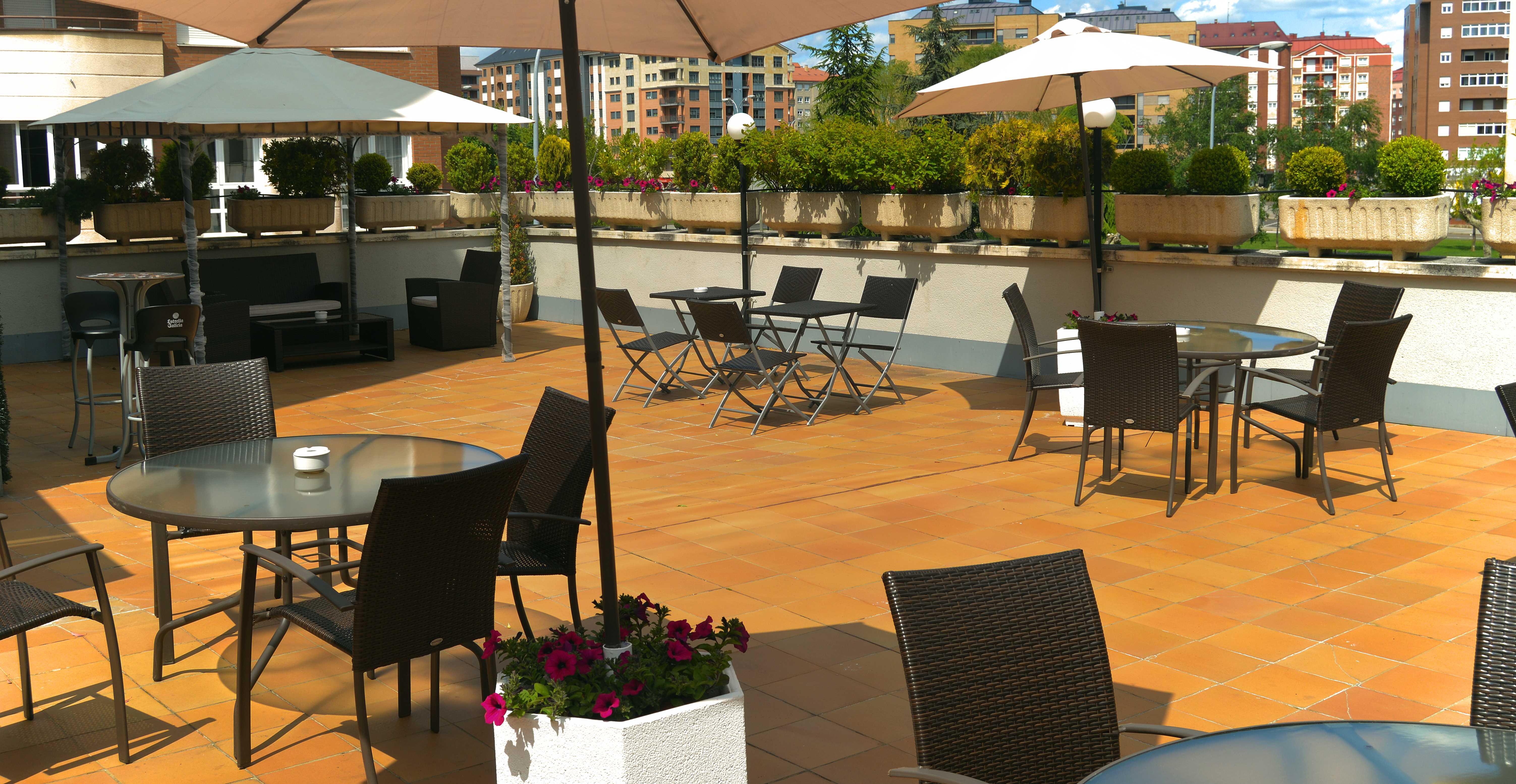 Fc Infantas De Leon Hotel Exterior photo